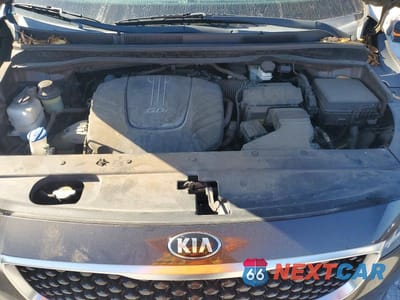 Zdjęcie 12 z 13 samochodu: 2017 KIA SEDONA LX VIN:KNDMB5C10H6325575 - miniatura