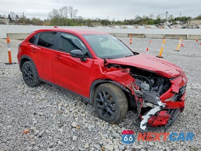 Czwarte zdjęcie samochodu z boku: 2025 HONDA HR-V SPORT VIN:3CZRZ2H51SM765382 - miniatura