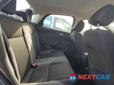 Zdjęcie 10 z 12 samochodu: 2014 FORD FOCUS SE VIN:1FADP3F23EL347616 - miniatura