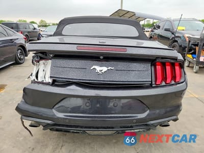 Zdjęcie 6 z 11 samochodu: 2022 FORD MUSTANG VIN:1FATP8UH1N5103046 - miniatura