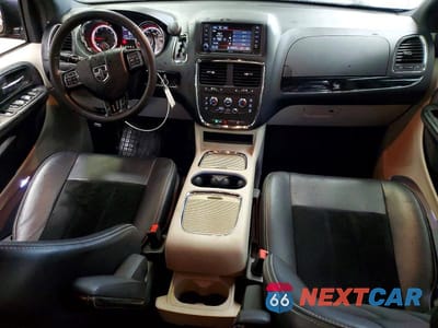 Zdjęcie 8 z 14 samochodu: 2017 DODGE GRAND CARAVAN SXT VIN:2C4RDGCG2HR725887 - miniatura