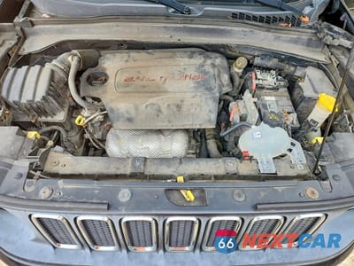 Zdjęcie 12 z 13 samochodu: 2015 JEEP RENEGADE LATITUDE VIN:ZACCJBBT2FPB97754 - miniatura