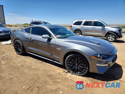 Czwarte zdjęcie samochodu z boku: 2021 FORD MUSTANG GT VIN:1FA6P8CF2M5107957 - miniatura