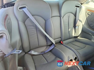 Zdjęcie 10 z 12 samochodu: 2006 MERCEDES-BENZ CLK 350 VIN:WDBTK56J06F172621 - miniatura