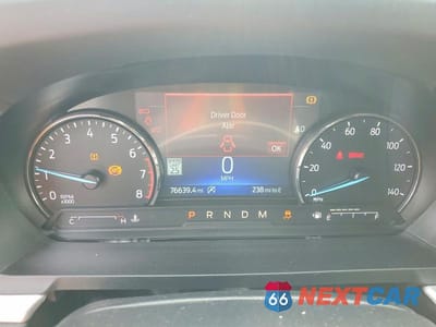 Zdjęcie 9 z 13 samochodu: 2021 FORD EXPLORER XLT VIN:1FMSK8DH6MGA41615 - miniatura