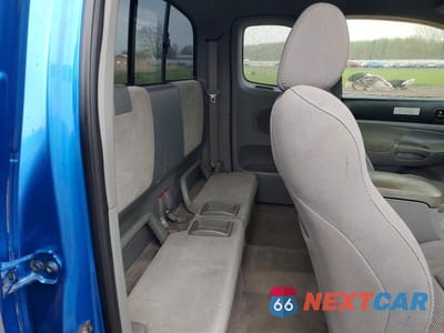 Zdjęcie 10 z 12 samochodu: 2005 TOYOTA TACOMA ACCESS CAB VIN:5TEUU42N45Z079993 - miniatura