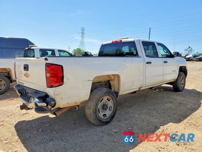 Trzecie zdjęcie samochodu z tyłu: 2017 CHEVROLET SILVERADO C2500 HEAVY DUTY VIN:1GC1CUEG7HF167652 - miniatura