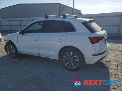 Drugie zdjęcie samochodu z przodu: 2021 AUDI Q5 PREMIUM VIN:WA1AAAFY8M2033983 - miniatura