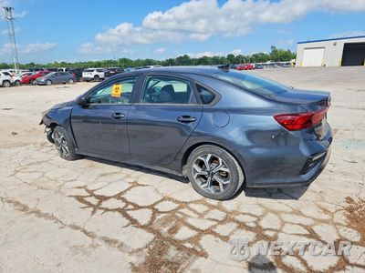 Drugie zdjęcie samochodu z przodu: 2021 KIA FORTE LXS VIN:3KPF24AD9ME329662 - miniatura