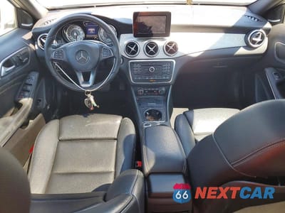 Zdjęcie 8 z 13 samochodu: 2016 MERCEDES-BENZ GLA 250 4MATIC VIN:WDCTG4GB8GJ228382 - miniatura