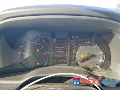Zdjęcie 9 z 12 samochodu: 2021 TOYOTA 4RUNNER SR5 PREMIUM VIN:JTENU5JR6M5904184 - miniatura