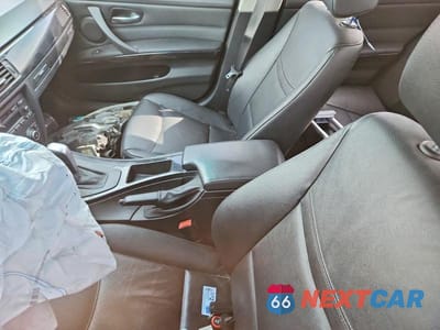 Zdjęcie 8 z 12 samochodu: 2011 BMW 328 XI VIN:WBAPK7C59BA817308 - miniatura