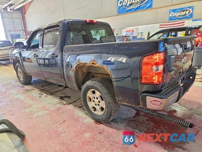 Drugie zdjęcie samochodu z przodu: 2007 CHEVROLET SILVERADO K1500 CREW CAB VIN:2GCEK13C471638035 - miniatura