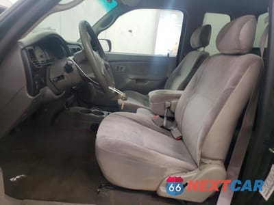 Zdjęcie 7 z 12 samochodu: 2002 TOYOTA TACOMA XTRACAB PRERUNNER VIN:5TESM92N32Z094744 - miniatura