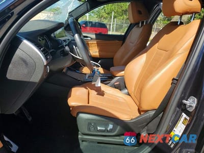 Zdjęcie 7 z 13 samochodu: 2018 BMW X3 XDRIVE30I VIN:5UXTR9C51JLD73614 - miniatura