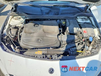 Zdjęcie 11 z 12 samochodu: 2018 MERCEDES-BENZ CLA 250 VIN:WDDSJ4EB4JN692264 - miniatura