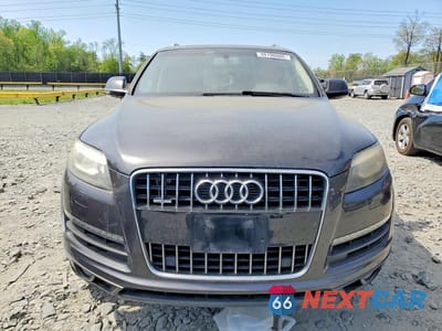 Piąte zdjęcie samochodu w środku: 2014 AUDI Q7 PREMIUM PLUS VIN:WA1LGAFEXED005766 - miniatura