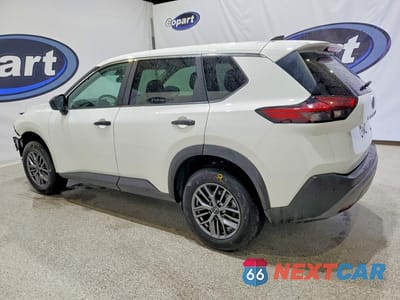 Drugie zdjęcie samochodu z przodu: 2023 NISSAN ROGUE S VIN:5N1BT3AB2PC945019 - miniatura