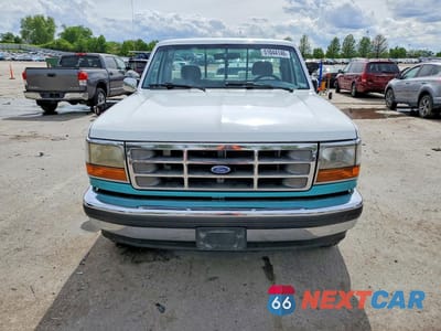 Piąte zdjęcie samochodu w środku: 1994 FORD F150 VIN:1FTEF15N2RNA25612 - miniatura