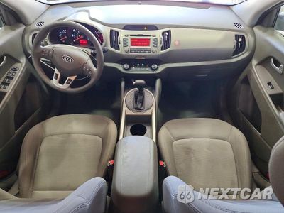 Zdjęcie 8 z 13 samochodu: 2011 KIA SPORTAGE LX VIN:KNDPBCA25B7068136 - miniatura