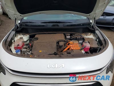Zdjęcie 11 z 12 samochodu: 2024 KIA NIRO VIN:KNDCT3LE2R5142251 - miniatura