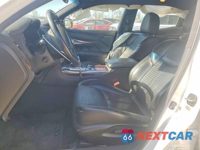 Zdjęcie 7 z 12 samochodu: 2017 INFINITI Q70 3.7 VIN:JN1BY1AP4HM740824 - miniatura