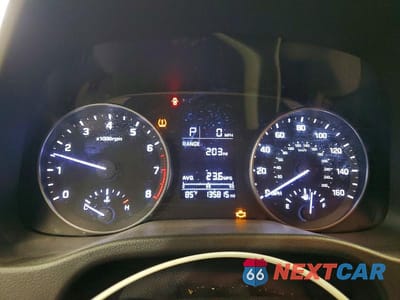 Zdjęcie 9 z 11 samochodu: 2017 HYUNDAI ELANTRA SE VIN:5NPD74LF7HH140243 - miniatura