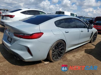 Trzecie zdjęcie samochodu z tyłu: 2023 BMW M8 VIN:WBSGV0C06PCL15706 - miniatura