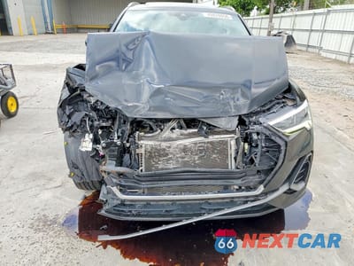Piąte zdjęcie samochodu w środku: 2023 AUDI Q3 PREMIUM S LINE 45 VIN:WA1DECF31P1086701 - miniatura