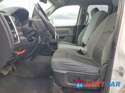 Zdjęcie 7 z 12 samochodu: 2016 RAM 1500 SLT VIN:1C6RR7GT5GS356407 - miniatura