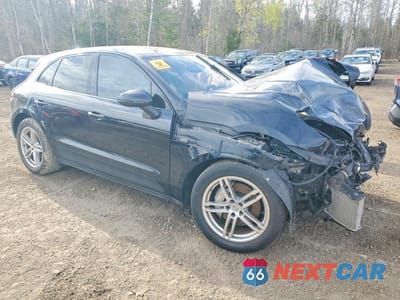 Czwarte zdjęcie samochodu z boku: 2017 PORSCHE MACAN S VIN:WP1AB2A59HLB14060 - miniatura