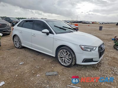 Czwarte zdjęcie samochodu z boku: 2018 AUDI A3 E-TRON PREMIUM VIN:WAUUPBFF2JA154853 - miniatura