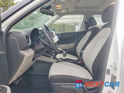 Zdjęcie 7 z 13 samochodu: 2025 HYUNDAI VENUE SEL VIN:KMHRC8A31SU356163 - miniatura