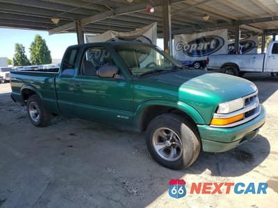 Czwarte zdjęcie samochodu z boku: 2000 CHEVROLET S TRUCK S10 VIN:1GCCS19W3YK187786 - miniatura