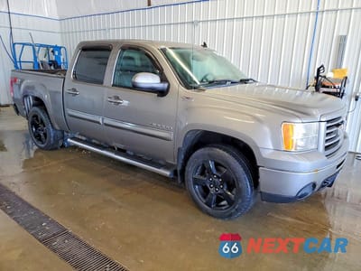 Czwarte zdjęcie samochodu z boku: 2012 GMC SIERRA K1500 SLT VIN:3GTP2WE76CG242227 - miniatura