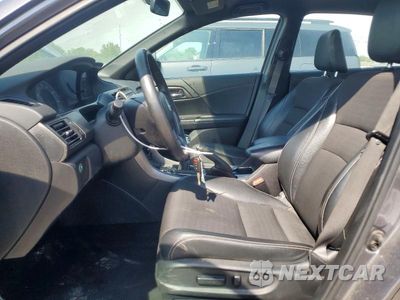 Zdjęcie 7 z 12 samochodu: 2017 HONDA ACCORD SPORT VIN:1HGCR2E56HA036950 - miniatura