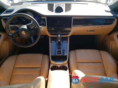 Zdjęcie 8 z 13 samochodu: 2023 PORSCHE MACAN S VIN:WP1AG2A57PLB41421 - miniatura