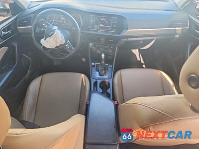 Zdjęcie 8 z 13 samochodu: 2019 VOLKSWAGEN JETTA S VIN:3VWC57BU7KM225181 - miniatura