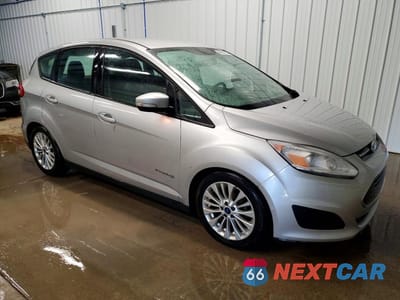Czwarte zdjęcie samochodu z boku: 2017 FORD C-MAX SE VIN:1FADP5AU9HL113067 - miniatura