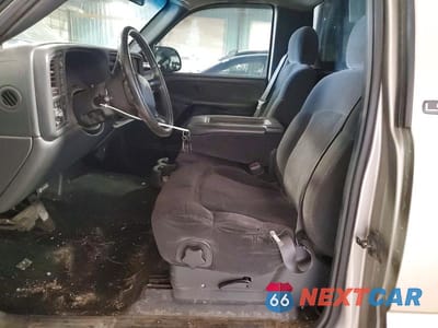 Zdjęcie 7 z 11 samochodu: 2002 CHEVROLET SILVERADO K1500 VIN:1GCEK14V52Z106941 - miniatura