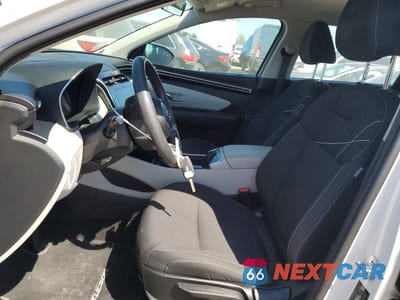 Zdjęcie 7 z 13 samochodu: 2023 HYUNDAI TUCSON SE VIN:5NMJACAE8PH275333 - miniatura