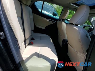 Zdjęcie 10 z 12 samochodu: 2013 LEXUS CT 200 VIN:JTHKD5BHXD2125416 - miniatura