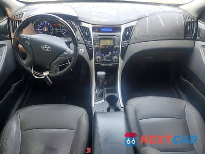 Zdjęcie 8 z 12 samochodu: 2012 HYUNDAI SONATA LIMITED VIN:5NPEC4AC6CH313719 - miniatura
