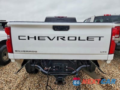 Zdjęcie 10 z 14 samochodu: 2020 CHEVROLET SILVERADO K3500 LTZ VIN:1GC4YUEY2LF154811 - miniatura