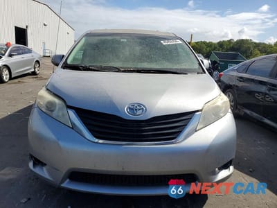 Piąte zdjęcie samochodu w środku: 2011 TOYOTA SIENNA LE VIN:5TDKK3DC2BS043652 - miniatura
