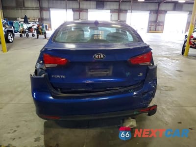 Zdjęcie 6 z 11 samochodu: 2017 KIA FORTE S VIN:3KPFL4A78HE135816 - miniatura