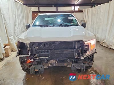 Piąte zdjęcie samochodu w środku: 2018 FORD F150 SUPER CAB VIN:1FTEX1CB1JKF31427 - miniatura