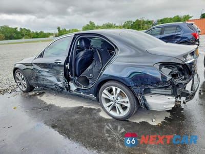 Drugie zdjęcie samochodu z przodu: 2018 MERCEDES-BENZ C 300 VIN:55SWF4JB6JU280296 - miniatura