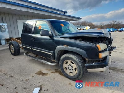 Czwarte zdjęcie samochodu z boku: 2007 CHEVROLET SILVERADO K1500 CLASSIC VIN:2GCEK19Z371103953 - miniatura