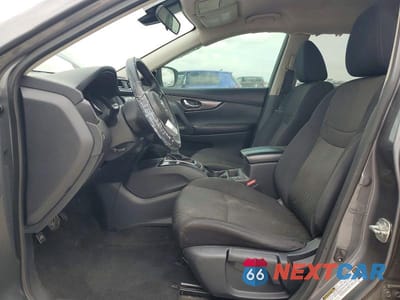 Zdjęcie 7 z 13 samochodu: 2019 NISSAN ROGUE S VIN:5N1AT2MT3KC798163 - miniatura